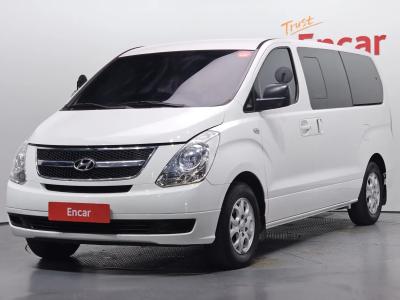 2016 Hyundai Starex
