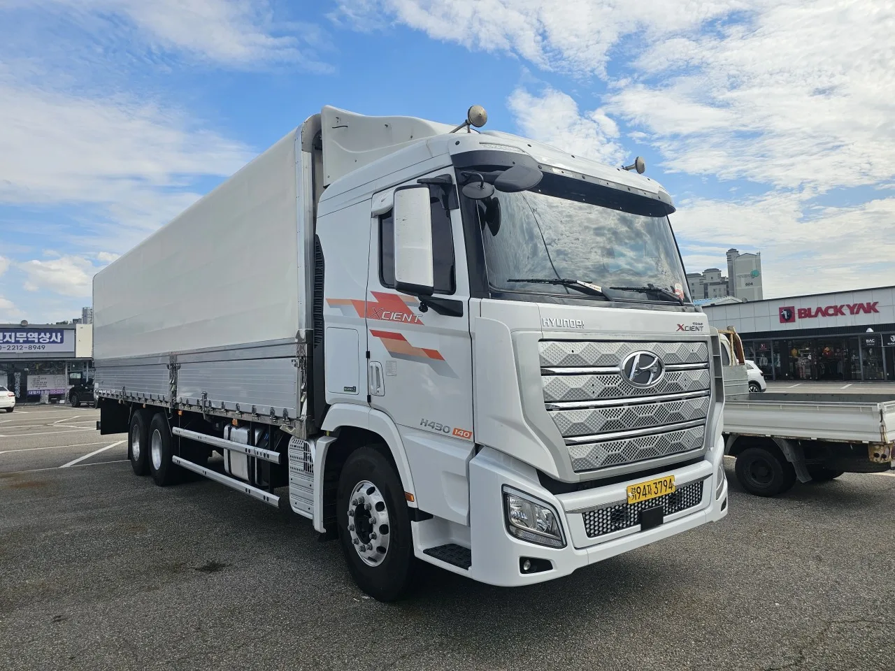 2019 Hyundai Xcient
