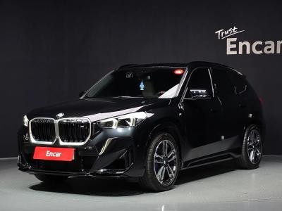2025 BMW X1