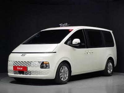 2023 Hyundai Staria