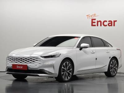 2023 Kia K8