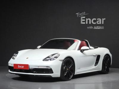 2020 Porsche 718