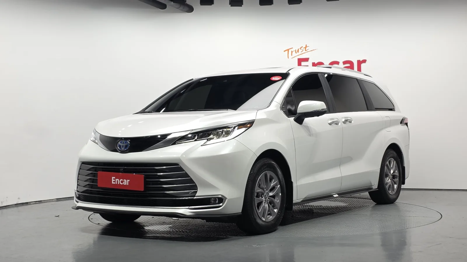 2025 Toyota Sienna