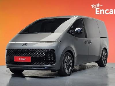 2023 Hyundai Staria