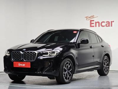 2022 BMW X4