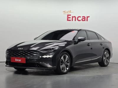 2022 Kia K8