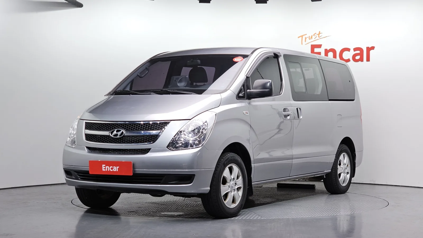 2016 Hyundai Starex
