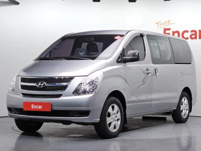 2016 Hyundai Starex