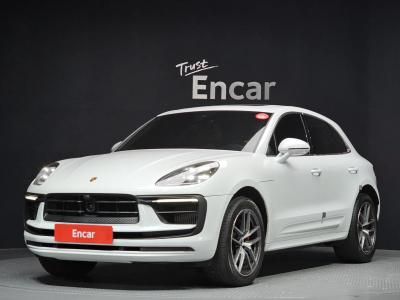 2022 Porsche Macan