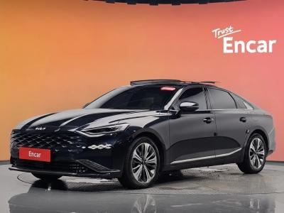 2022 Kia K8