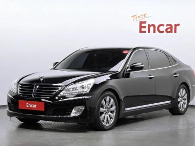 2012 Hyundai Equus