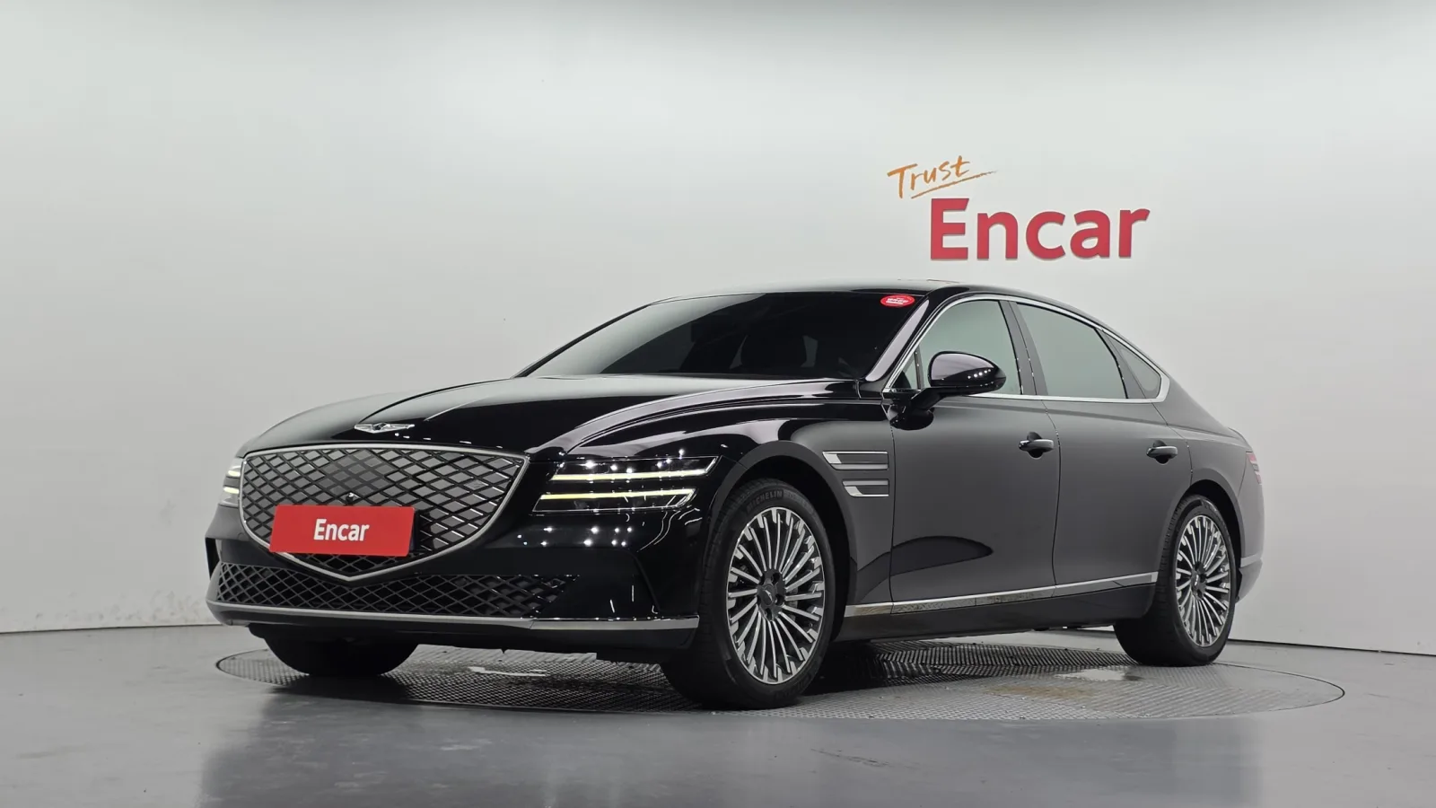 2023 Genesis G80
