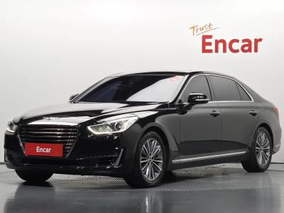2018 Genesis EQ900