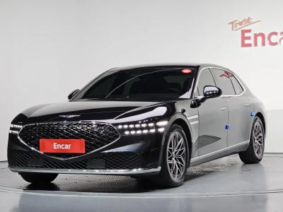 2022 Genesis G90