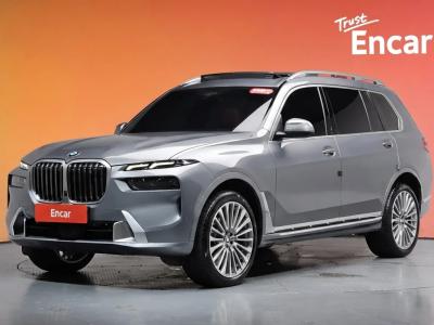 2024 BMW X7