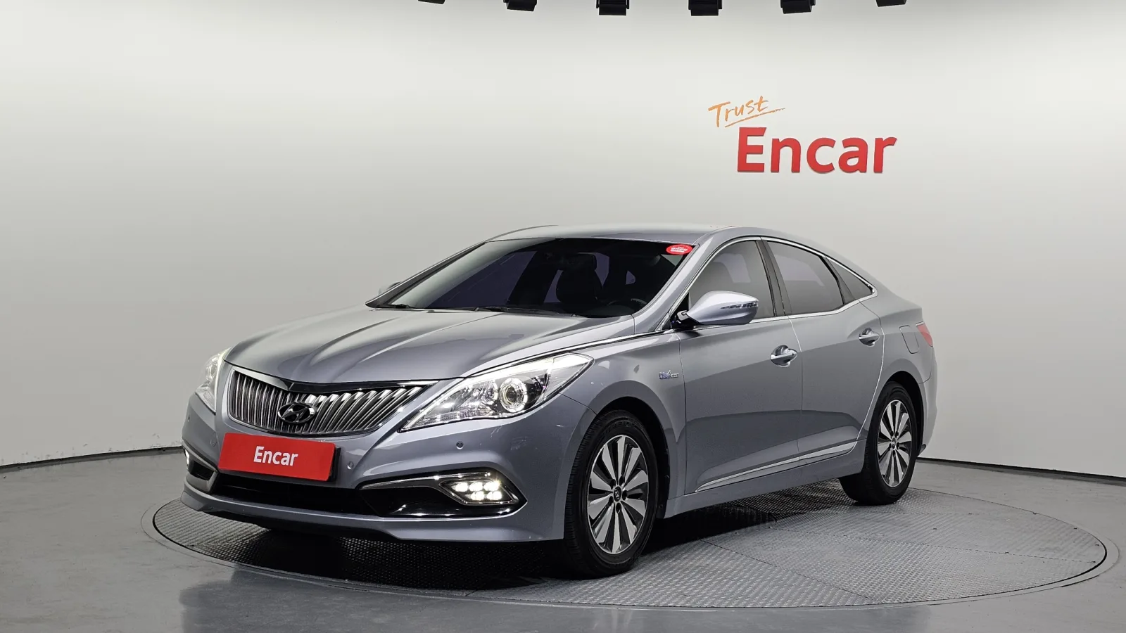 2016 Hyundai Grandeur