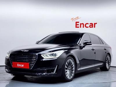 2017 Genesis EQ900