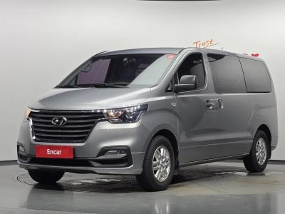 2019 Hyundai Starex