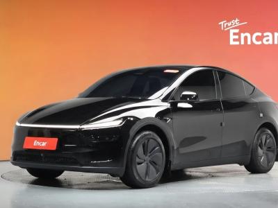 2025 Tesla Model Y