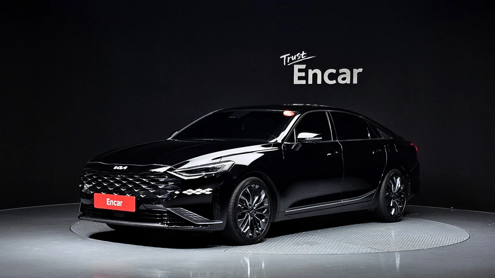 2023 Kia K8