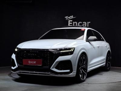 2023 Audi RSQ8