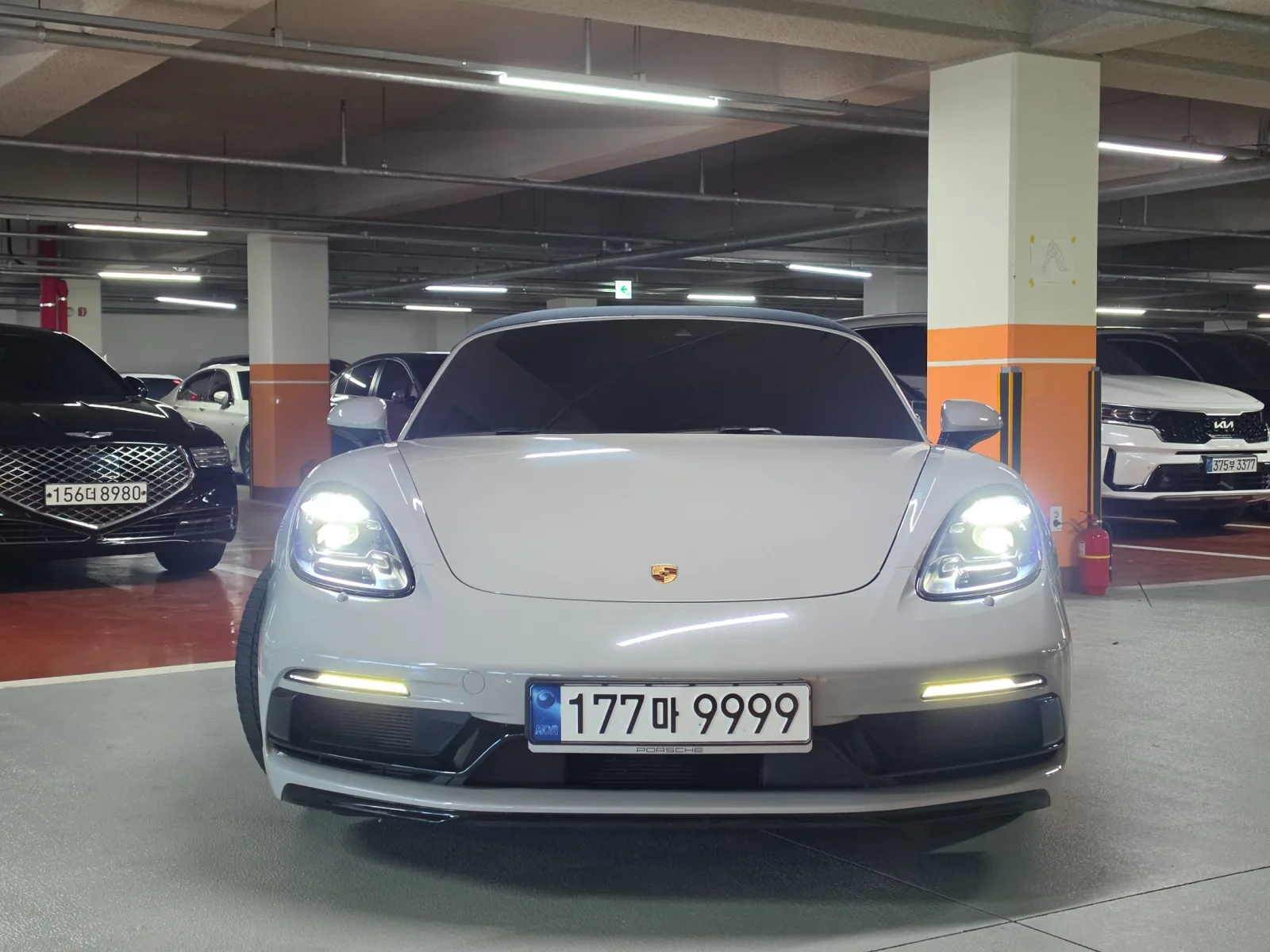 2018 Porsche 718