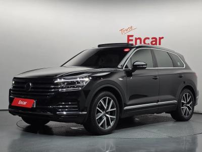 2023 Volkswagen Touareg