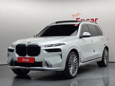2024 BMW X7