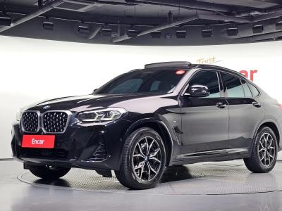 2023 BMW X4