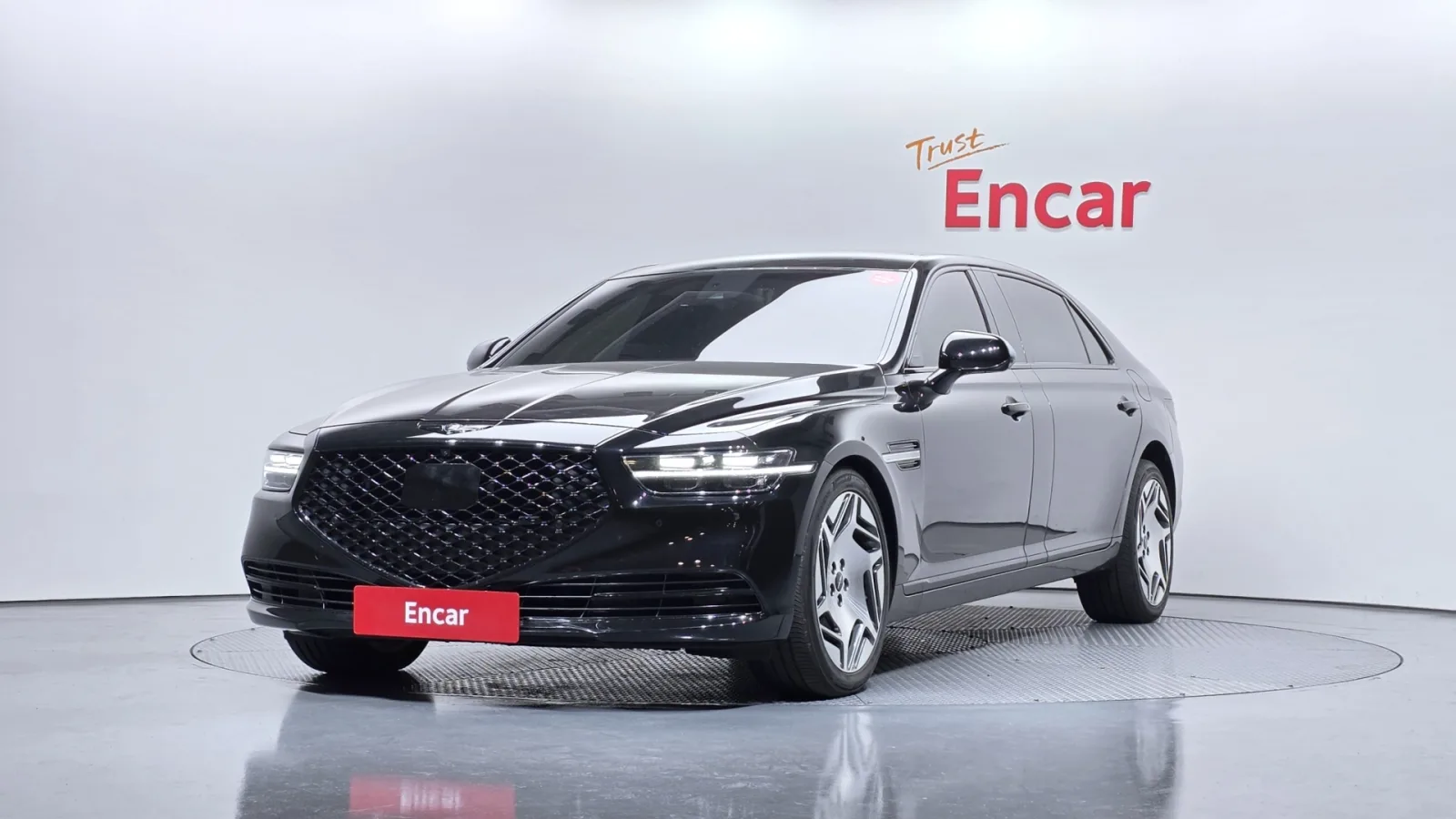 2019 Genesis G90