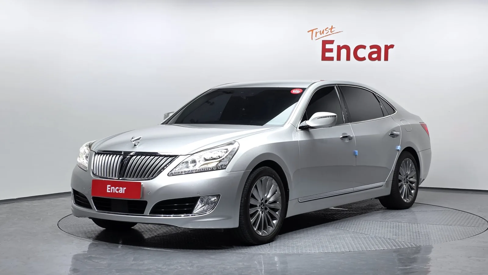 2013 Hyundai Equus