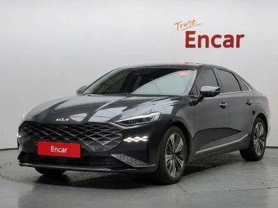 2022 Kia K8