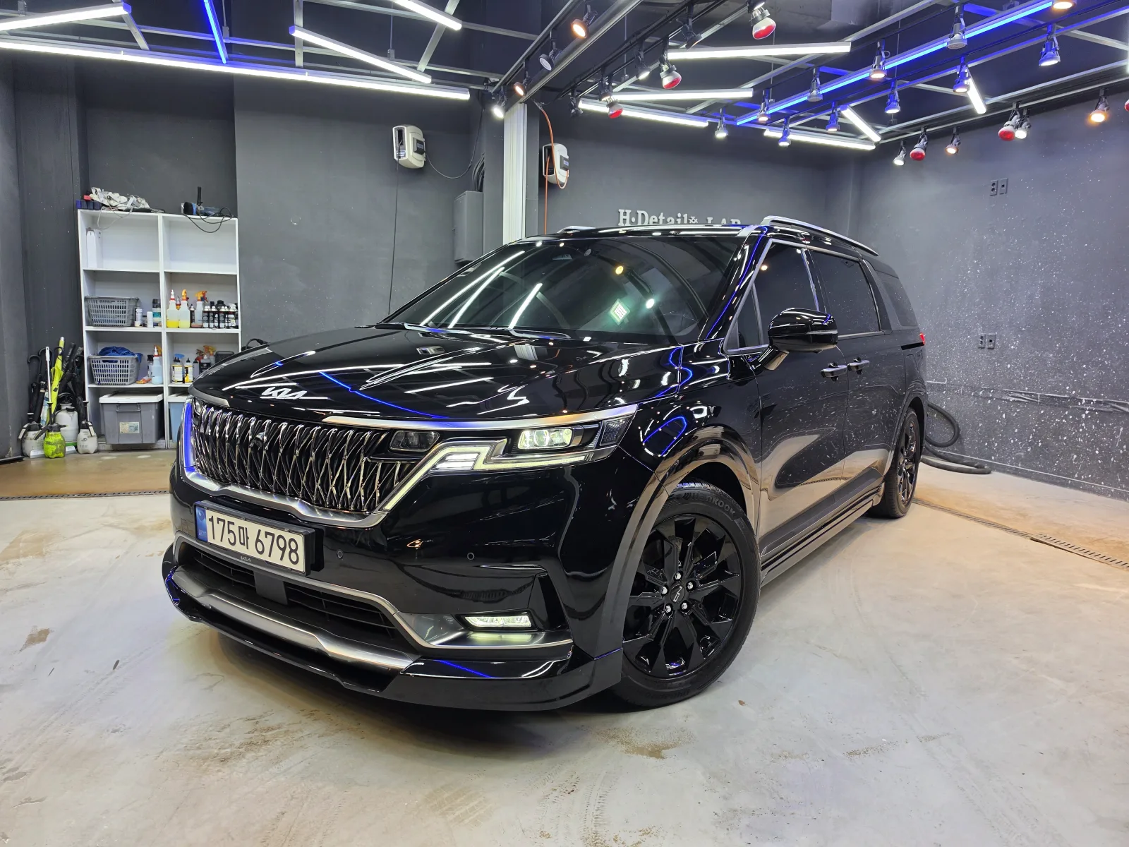 2023 Kia Carnival