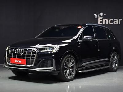 2021 Audi Q7