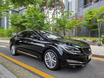 2015 Hyundai Aslan