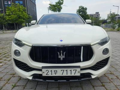 2017 Maserati Levante