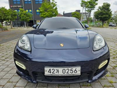 2011 Porsche Panamera