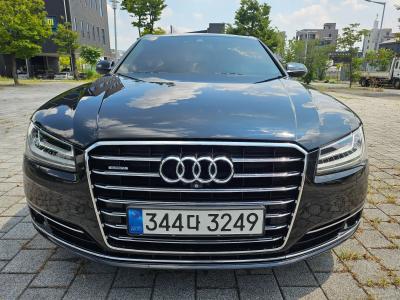 2015 Audi A8