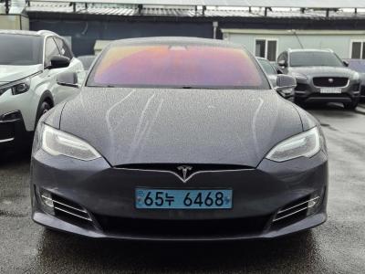 2017 Tesla Model S