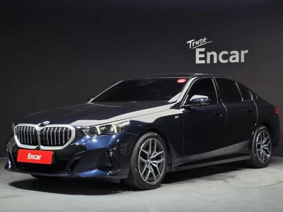 2025 BMW 5-Series