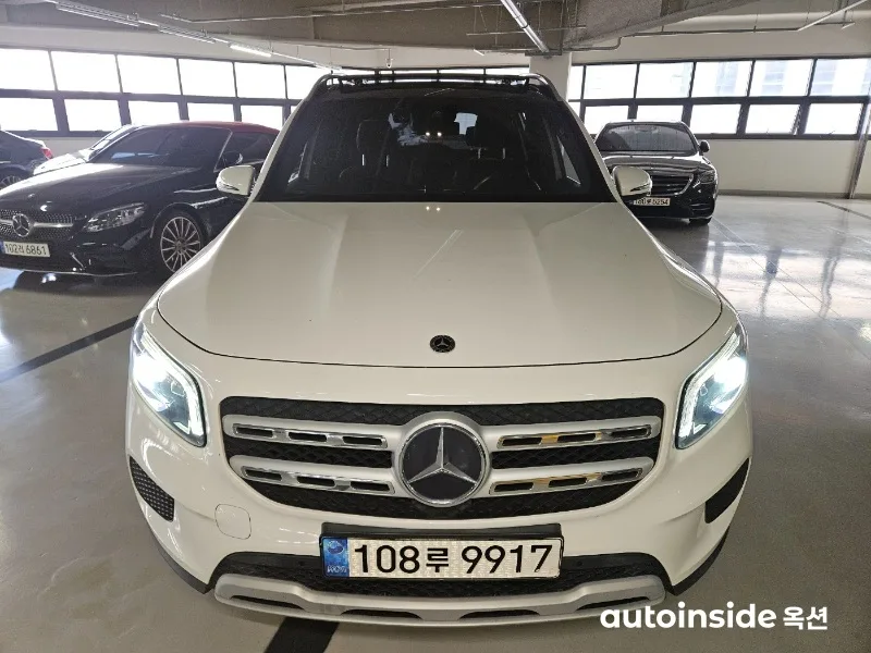 2021 Mercedes-Benz GLB-Class