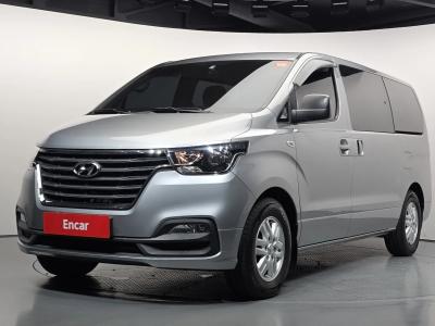 2021 Hyundai Starex
