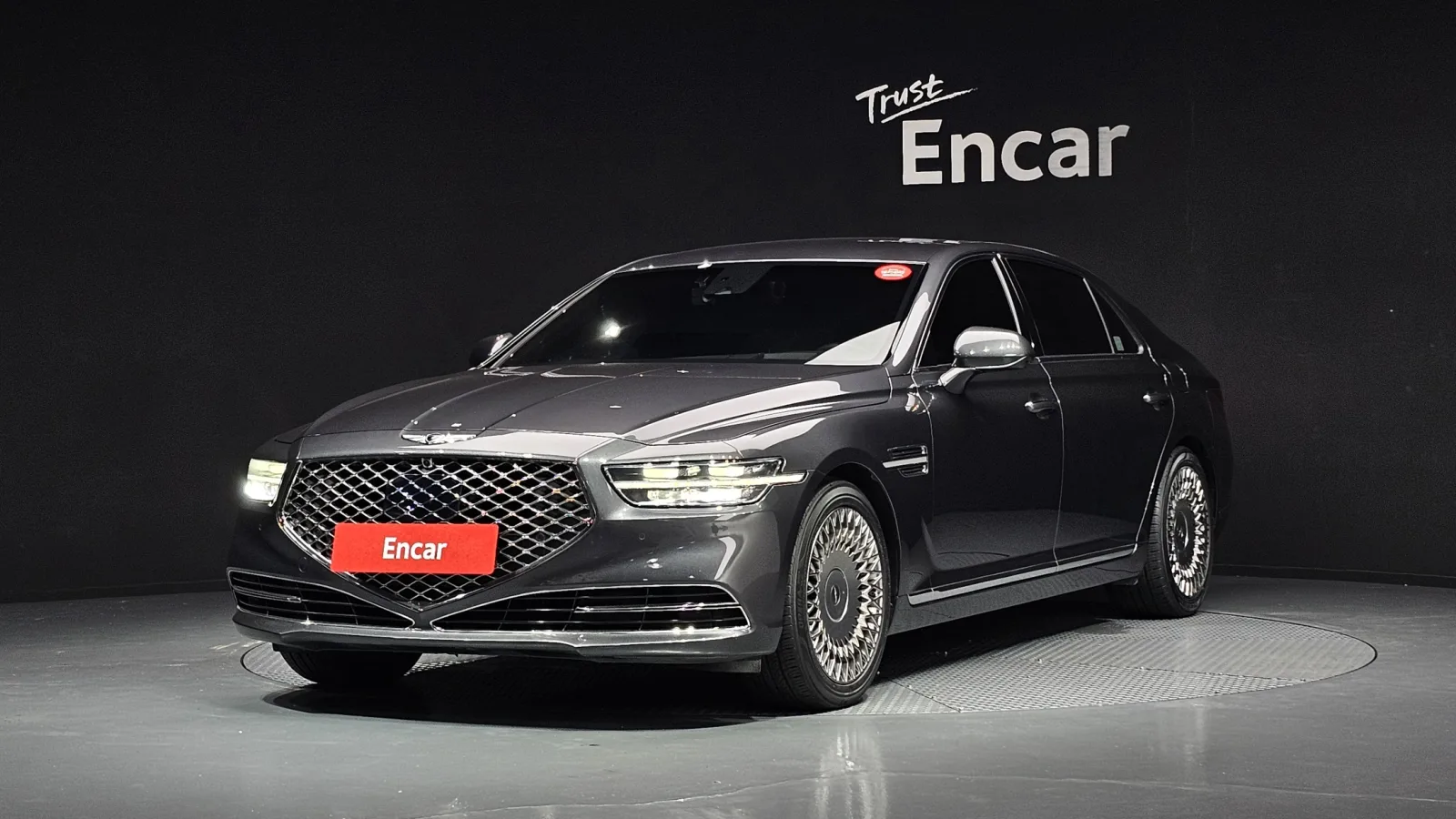 2019 Genesis G90