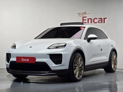 Porsche Macan 2025