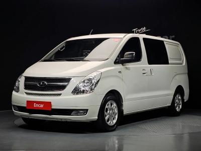 2010 Hyundai Starex