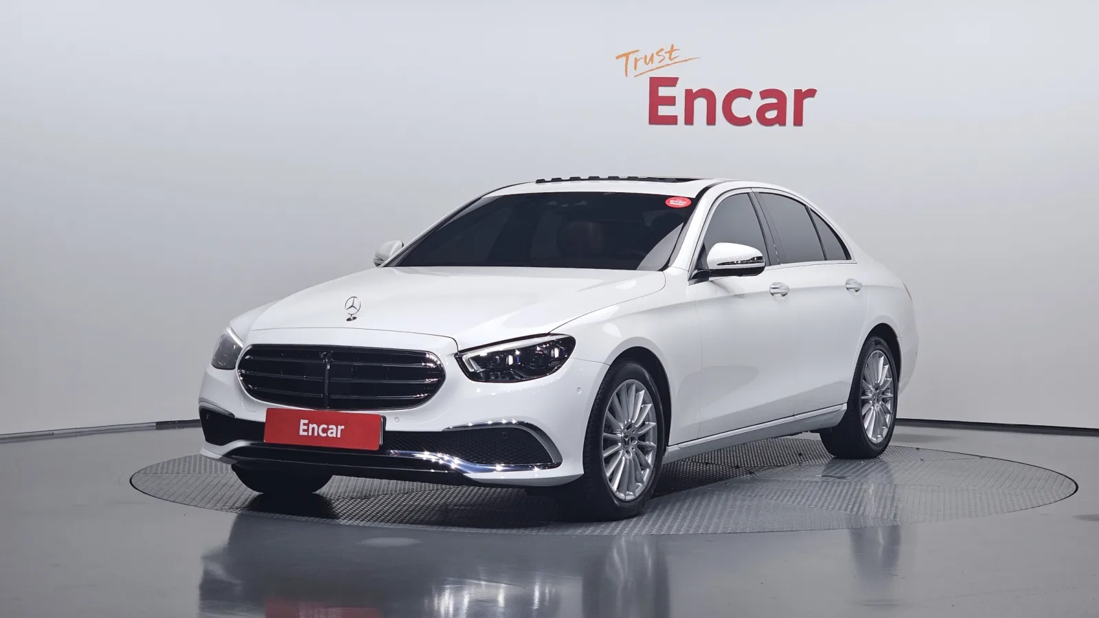 2022 Mercedes-Benz E-Class