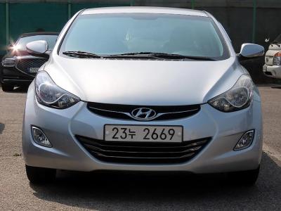 2012 Hyundai Elantra