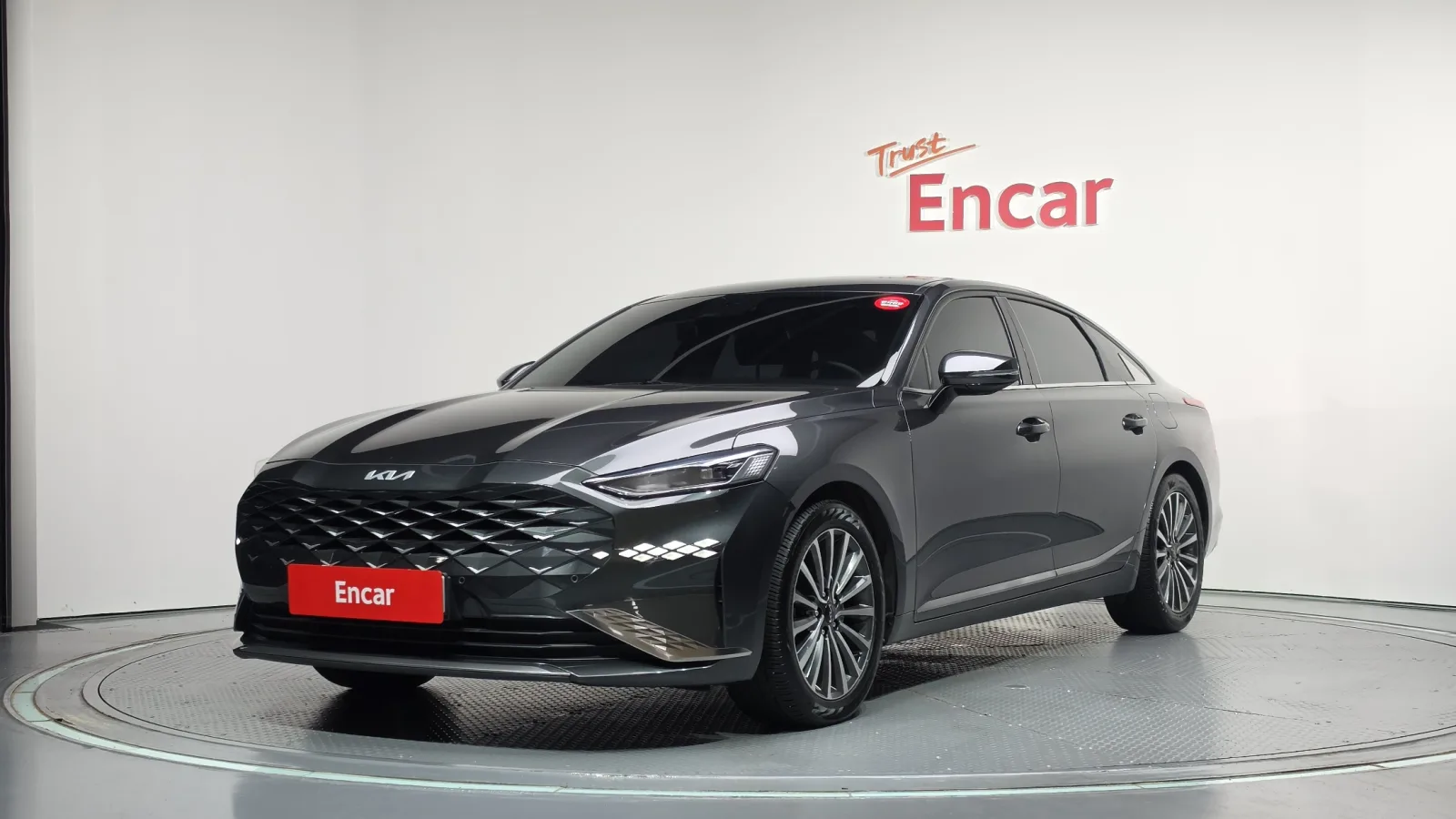 2022 Kia K8