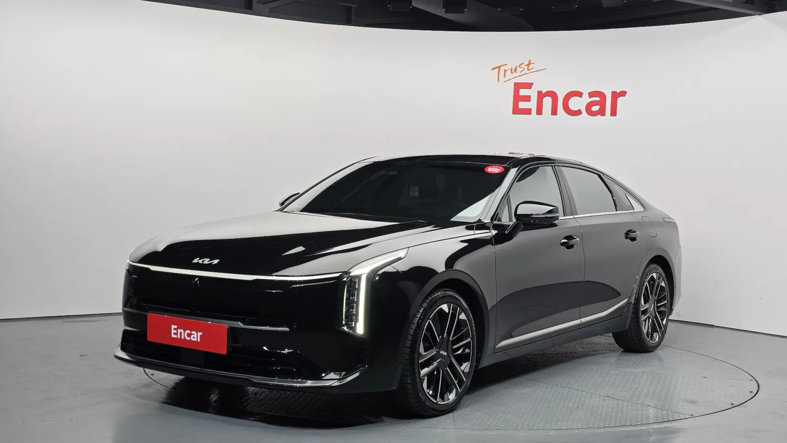 2025 Kia K8