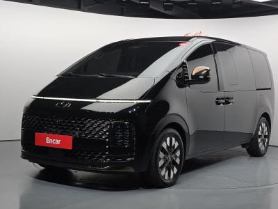 2024 Hyundai Staria